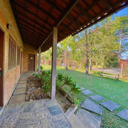 Pousada Quinta Da Mantiqueira Hotel Пенедо Екстериор снимка