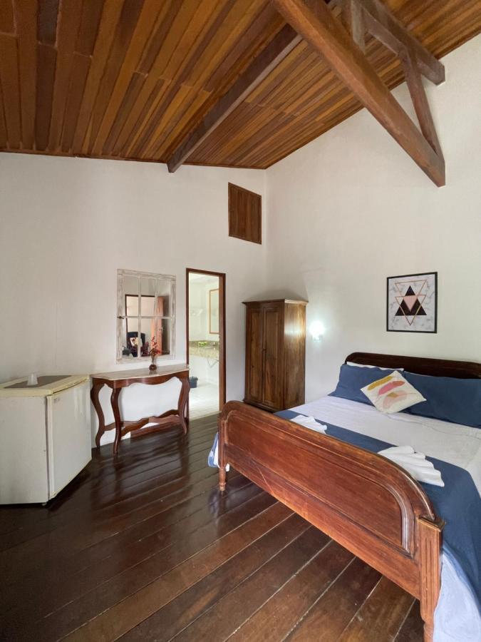 Pousada Quinta Da Mantiqueira Hotel Пенедо Екстериор снимка